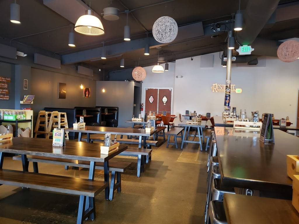 Resonate Brewery + Pizzeria | restaurant | 5606 119th Ave SE, Bellevue, WA 98006, USA | 4256443164 OR +1 425-644-3164