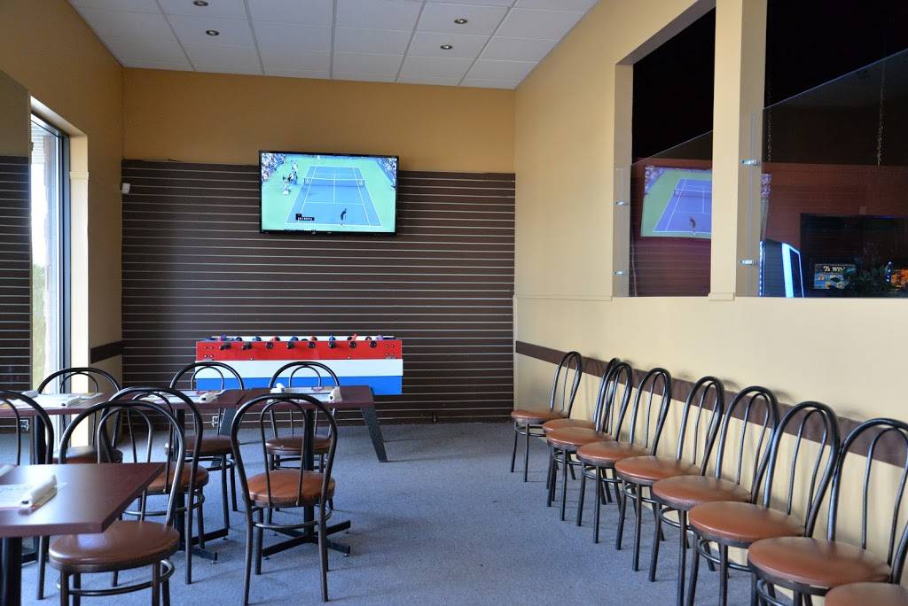 Da Gina | restaurant | 4910 Boulevard des Laurentides, Laval, QC H7K 2J5, Canada | 4509377777 OR +1 450-937-7777