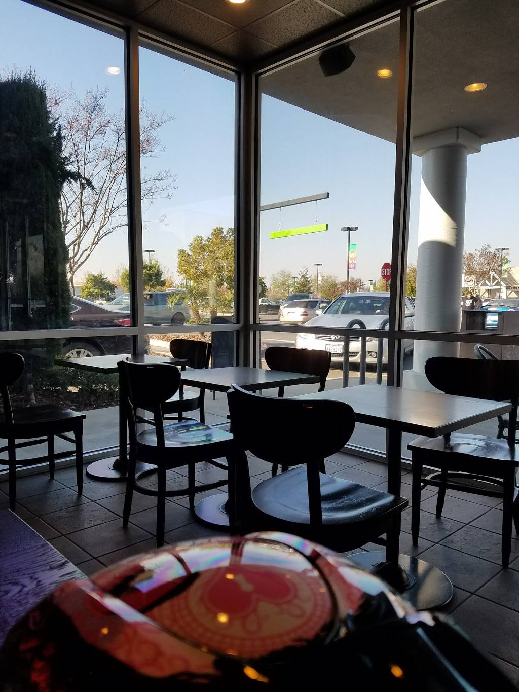Starbucks | cafe | 1705 E Fremont St A, Stockton, CA 95205, USA | 2094692934 OR +1 209-469-2934