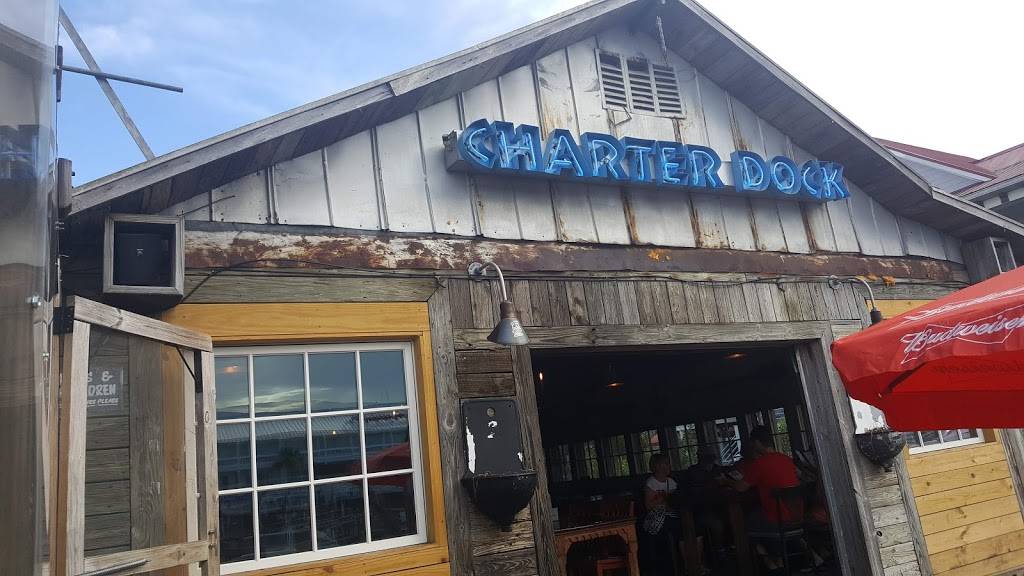 Reds Ice House | restaurant | 98 Church St, Mt Pleasant, SC 29464, USA | 8433880003 OR +1 843-388-0003