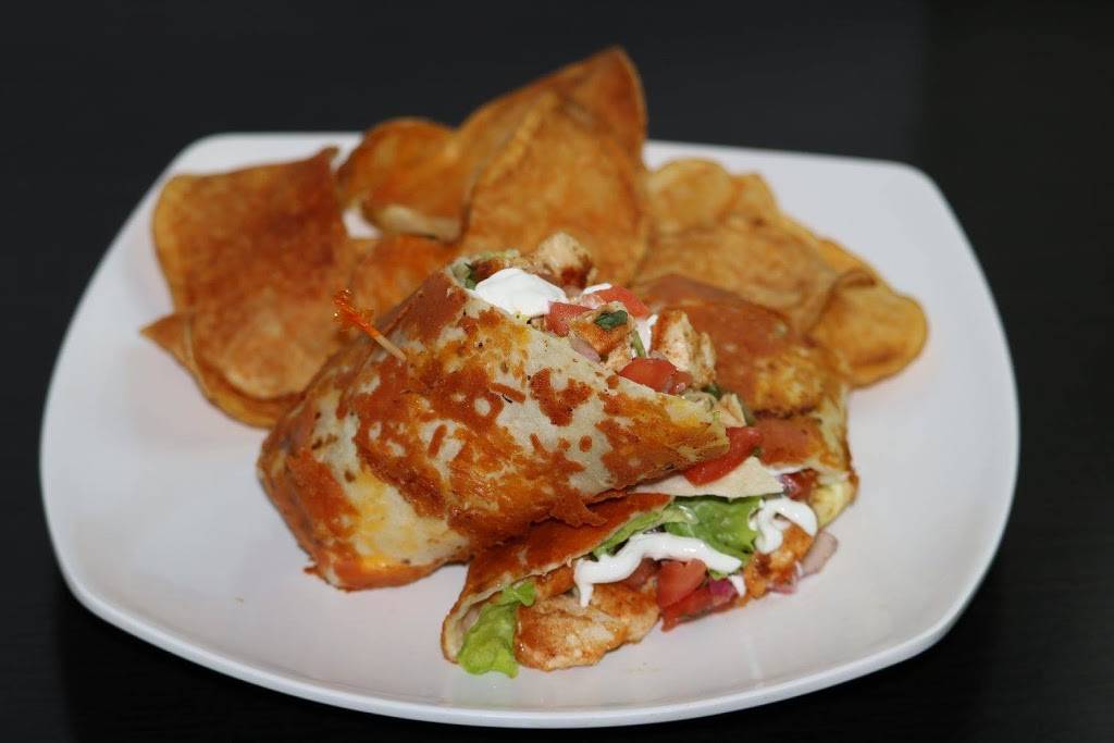 Therapy Bar & Grill | restaurant | 5059 S 108th St, Omaha, NE 68137, USA | 4029333669 OR +1 402-933-3669