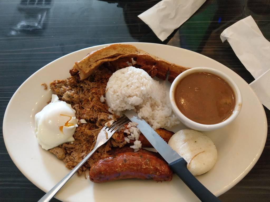 Mi Carreta Restaurant and Bakery | restaurant | 2705 54th Ave N, St. Petersburg, FL 33714, USA | 7275757929 OR +1 727-575-7929