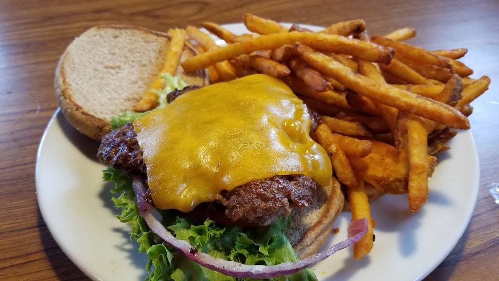 Dennys | restaurant | Interstate 95, 322 S Frontage Rd, New London, CT 06320, USA | 8604403200 OR +1 860-440-3200