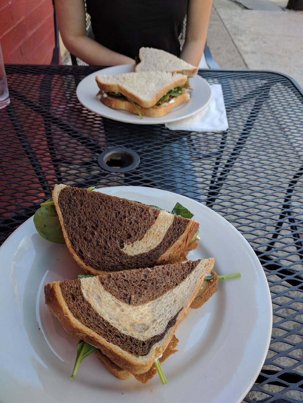 Grindcore House | cafe | 1515 S 4th St, Philadelphia, PA 19147, USA | 2158393333 OR +1 215-839-3333