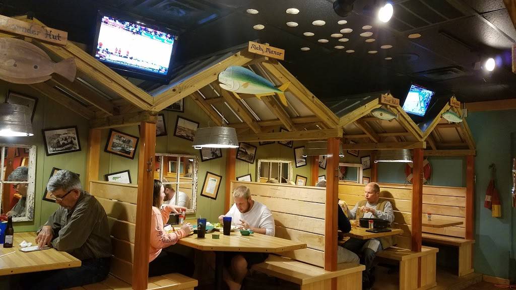 Snapperz Grill & Steam Bar | restaurant | 3710 Arendell St, Morehead City, NC 28557, USA | 2522401313 OR +1 252-240-1313