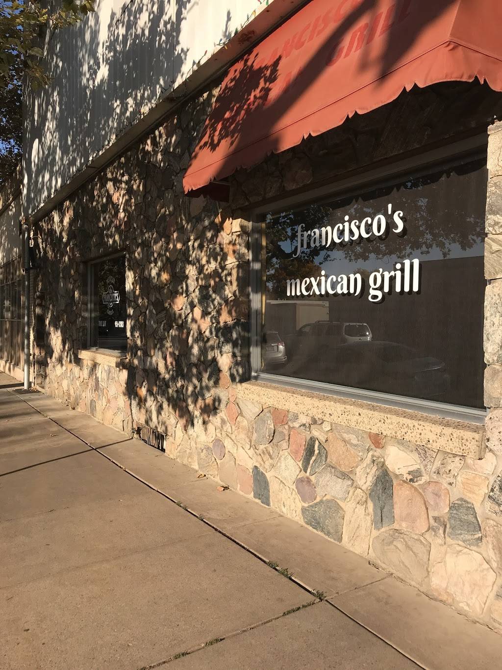 Franciscos Méxican Grill | restaurant | 7 E State St, Farmington, UT 84025, USA | 8014510383 OR +1 801-451-0383