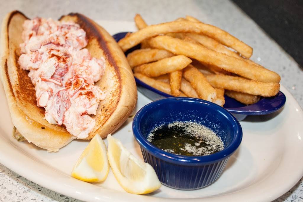 Mulligans Beach House- Lauderdale-by-the-Sea | restaurant | 14C Commercial Blvd, Lauderdale-By-The-Sea, FL 33308, USA | 9547761530 OR +1 954-776-1530