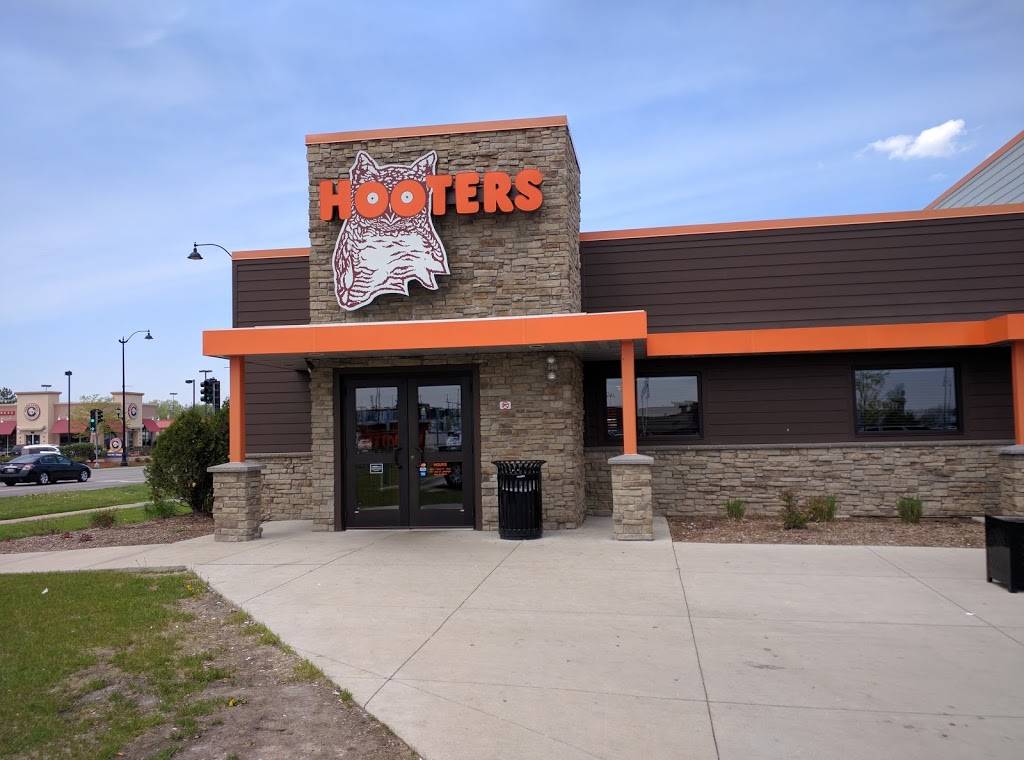Hooters | restaurant | 5925 South La Grange Road, Countryside, IL 60525, USA | 7083540486 OR +1 708-354-0486