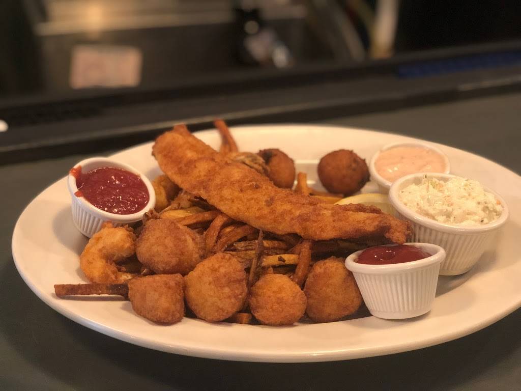 Betty Lou Bistro | restaurant | 2408 X, Ashley River Rd, Charleston, SC 29414, USA | 8434754564 OR +1 843-475-4564