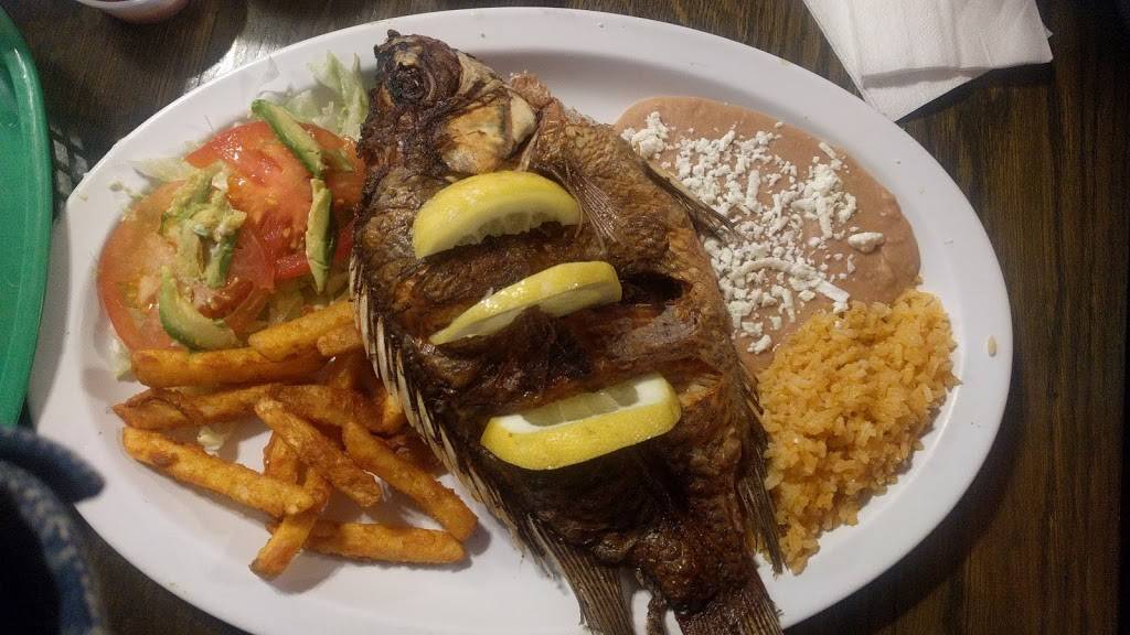El Jarocho Seafood | restaurant | 819 N Ventura Ave, Ventura, CA 93001, USA | 8056521856 OR +1 805-652-1856