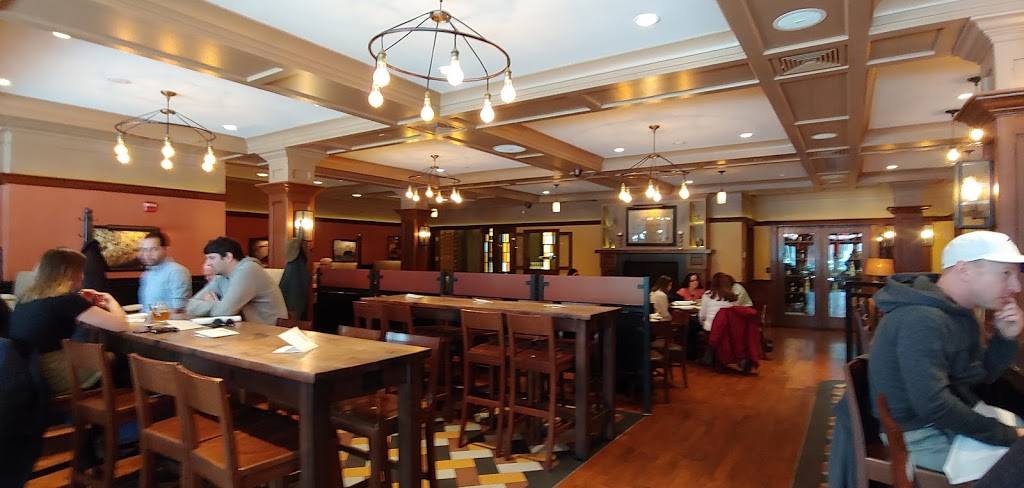 Cask Republic | restaurant | 191 Summer St, Stamford, CT 06901, USA | 2033482275 OR +1 203-348-2275