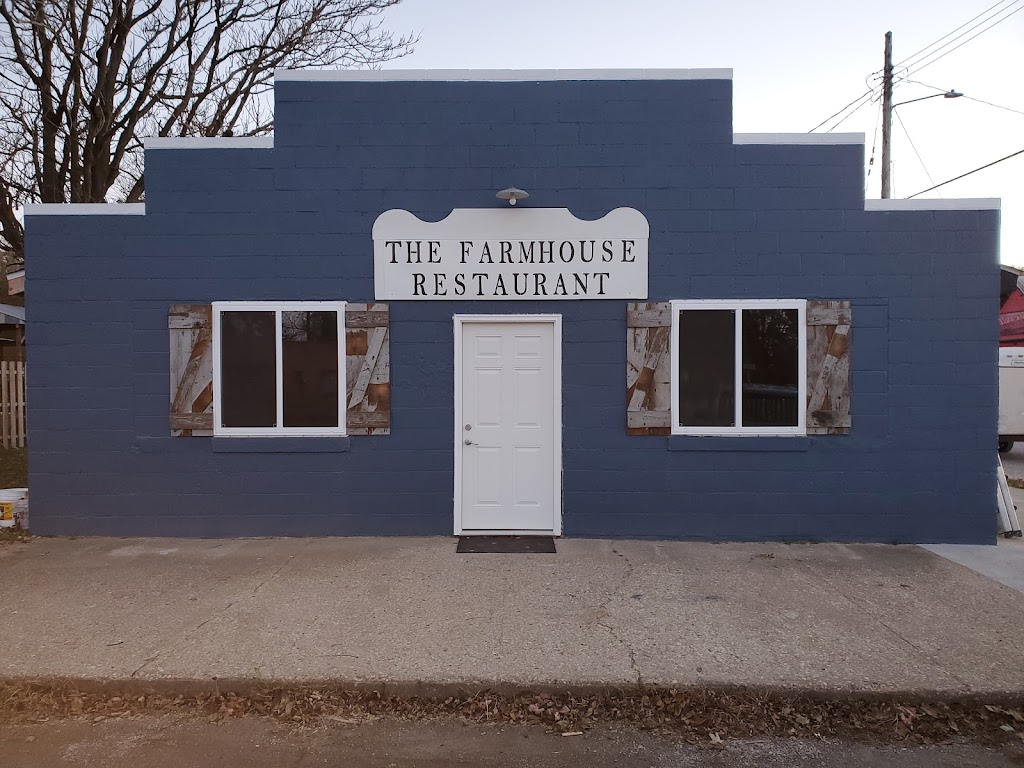 The FarmHouse Restaurant | restaurant | 103 W Center, Oakford, IL 62673, USA | 2176356264 OR +1 217-635-6264