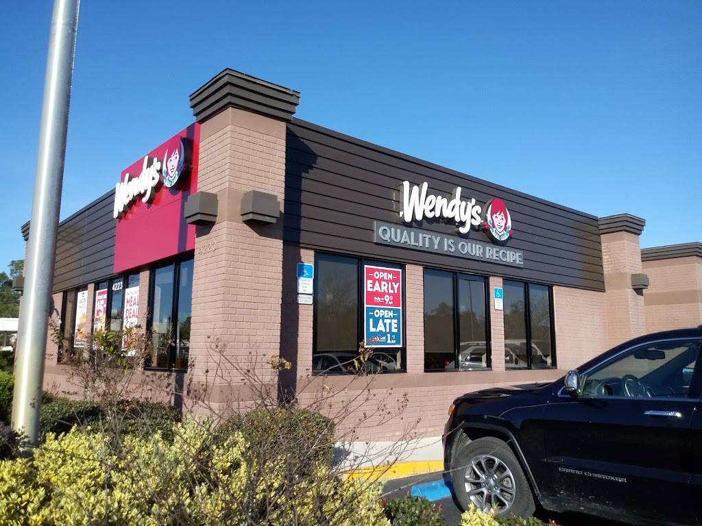 Wendys | restaurant | 4223 S Suncoast Blvd, Homosassa, FL 34446, USA | 3523822608 OR +1 352-382-2608