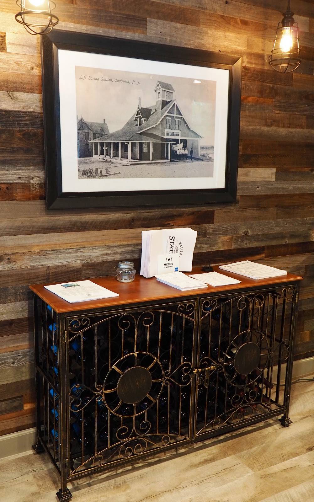 Bluefin Station 108 | restaurant | 3581 NJ-35, Normandy Beach, NJ 08739, USA | 7328305770 OR +1 732-830-5770