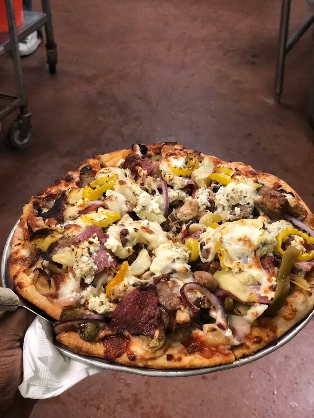 Red Devil Italian Restaurant & Pizzeria | restaurant | 3004 E Bell Rd, Phoenix, AZ 85032, USA | 6024930211 OR +1 602-493-0211