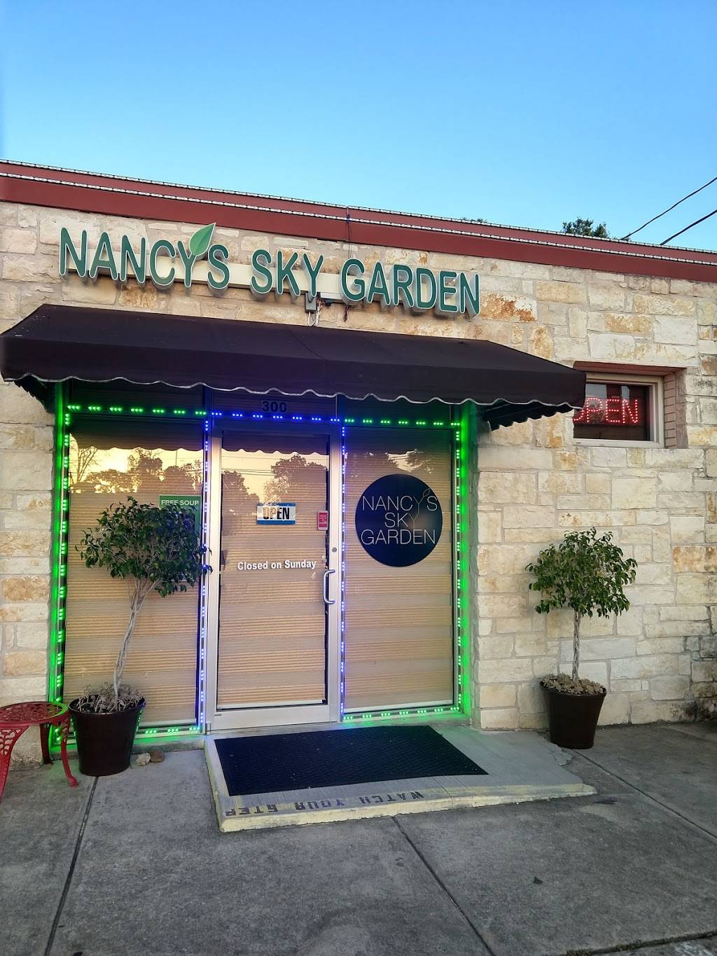 Nancys Sky Garden | restaurant | 1105 S Mays St #300, Round Rock, TX 78664, USA | 5125208383 OR +1 512-520-8383