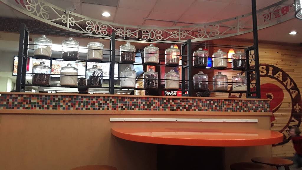 Popeyes Louisiana Kitchen | restaurant | 812 Lynnhaven Pkwy, Virginia Beach, VA 23452, USA | 7574685812 OR +1 757-468-5812