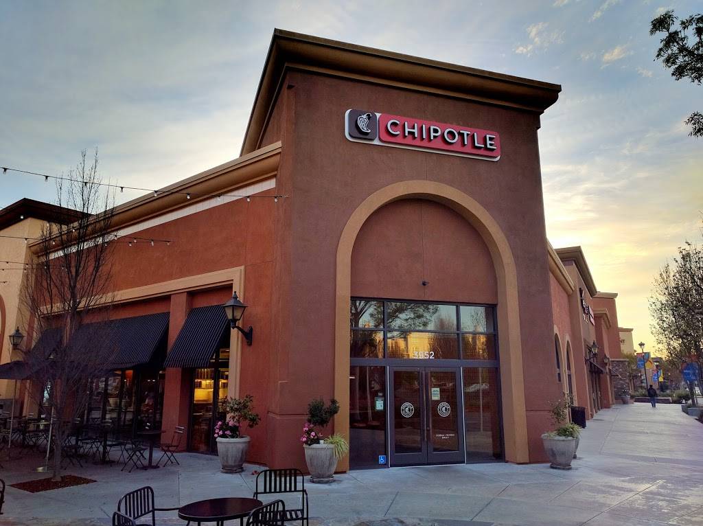 Chipotle Mexican Grill | restaurant | 3952 Rivermark Plaza, Santa Clara, CA 95054, USA | 4084184103 OR +1 408-418-4103