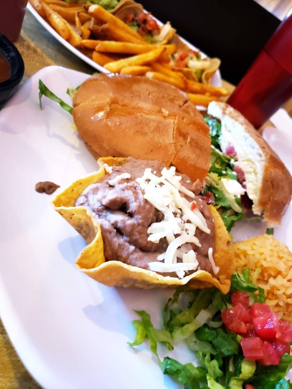 Mexcal Mexican Grill and Bar | restaurant | 58 N Wolf Rd, Wheeling, IL 60090, USA | 8478080188 OR +1 847-808-0188