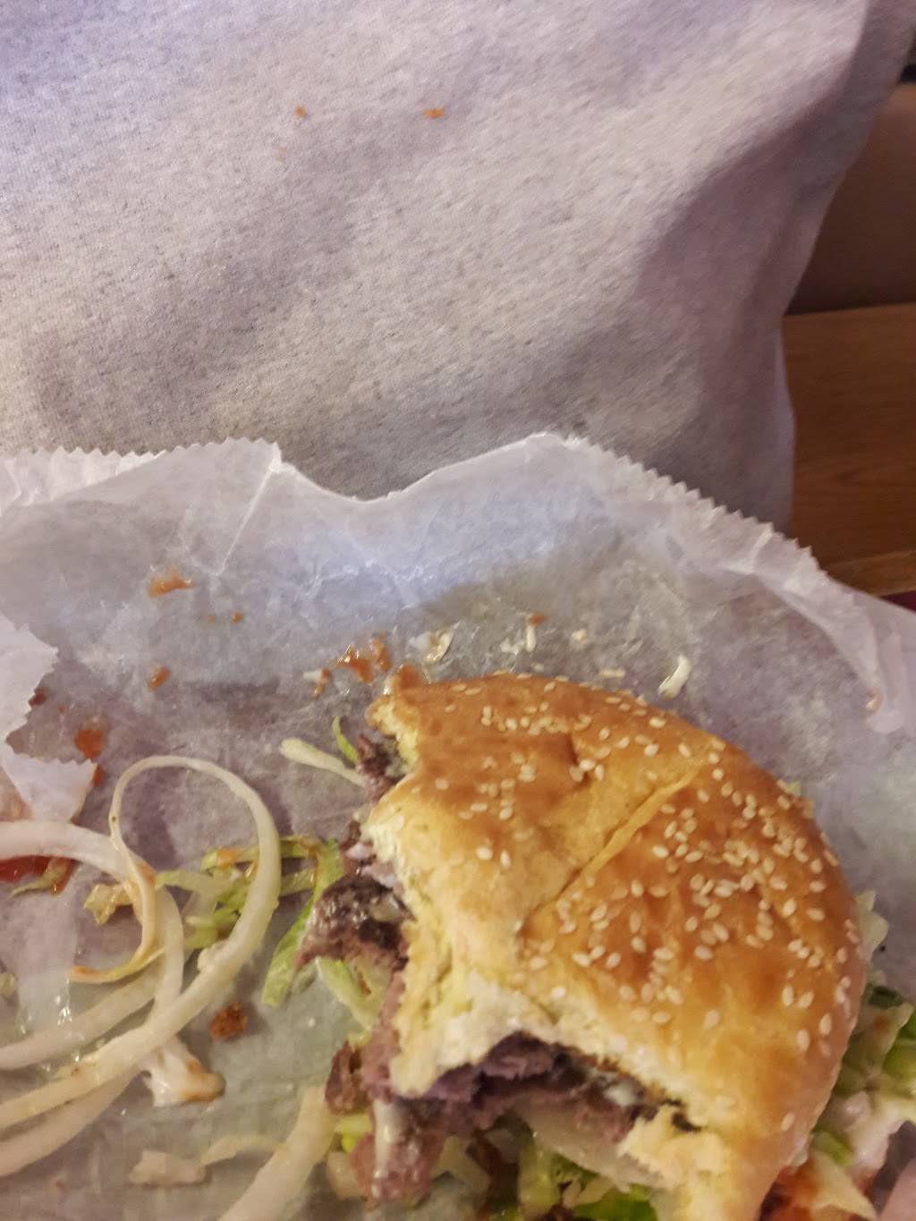 Bill & Bobs Roast Beef | meal takeaway | 57 Main St, Woburn, MA 01801, USA | 7819359842 OR +1 781-935-9842