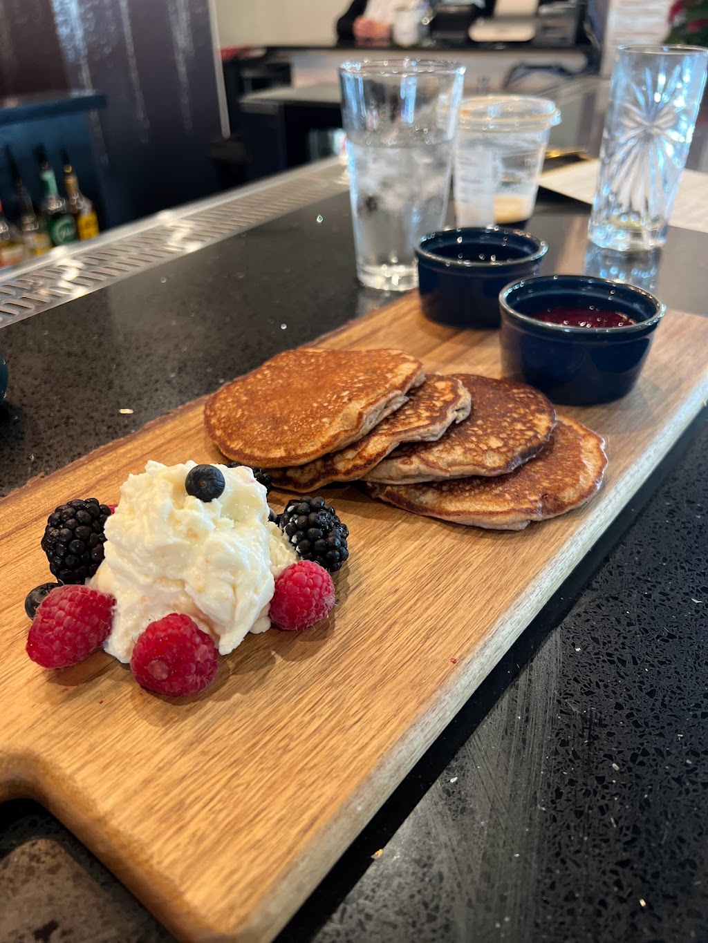 Crudo | restaurant | 650 Basilica Bay Dr, Spring, TX 77386, USA | 8327028970 OR +1 832-702-8970