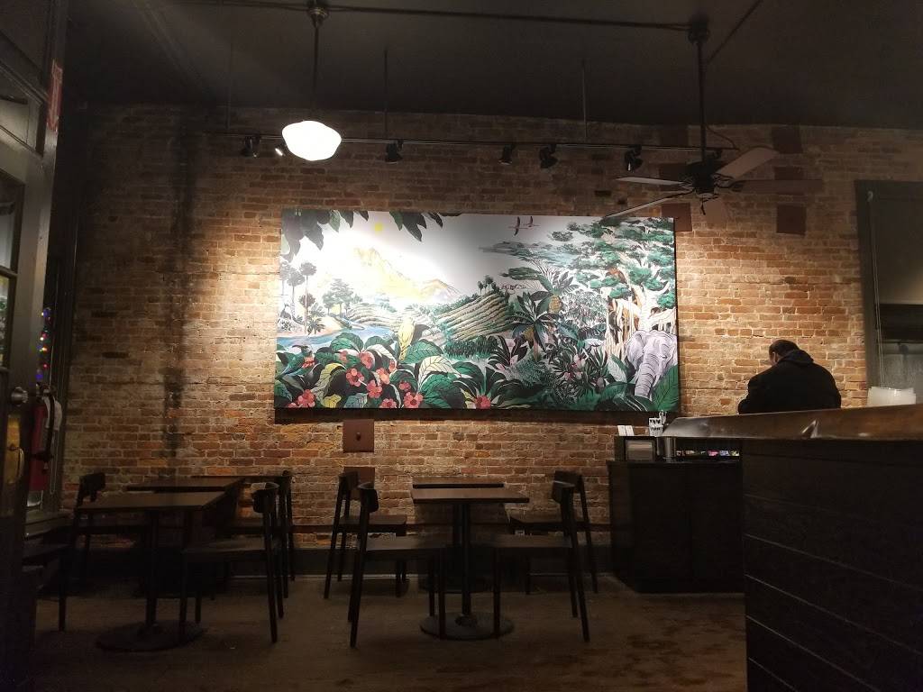 Starbucks | cafe | 65 N Main St, Chagrin Falls, OH 44022, USA | 4408939577 OR +1 440-893-9577