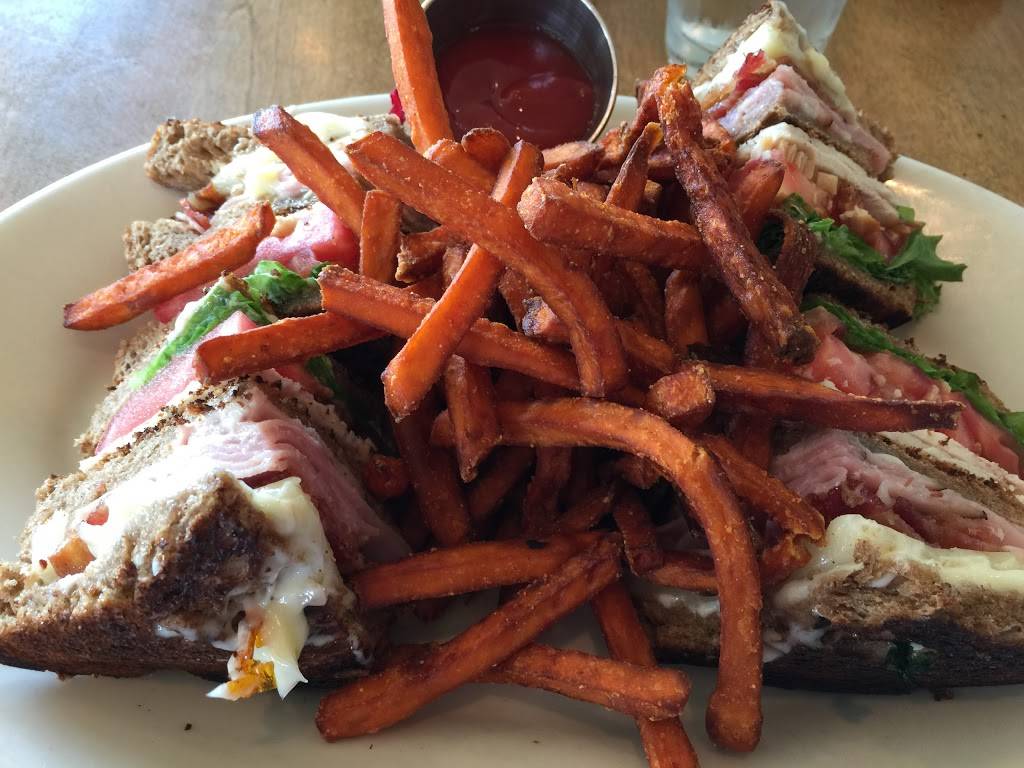 Sam Sneads Tavern at Lely Resort | restaurant | 8004 Lely Resort Blvd, Naples, FL 34113, USA | 2397936623 OR +1 239-793-6623