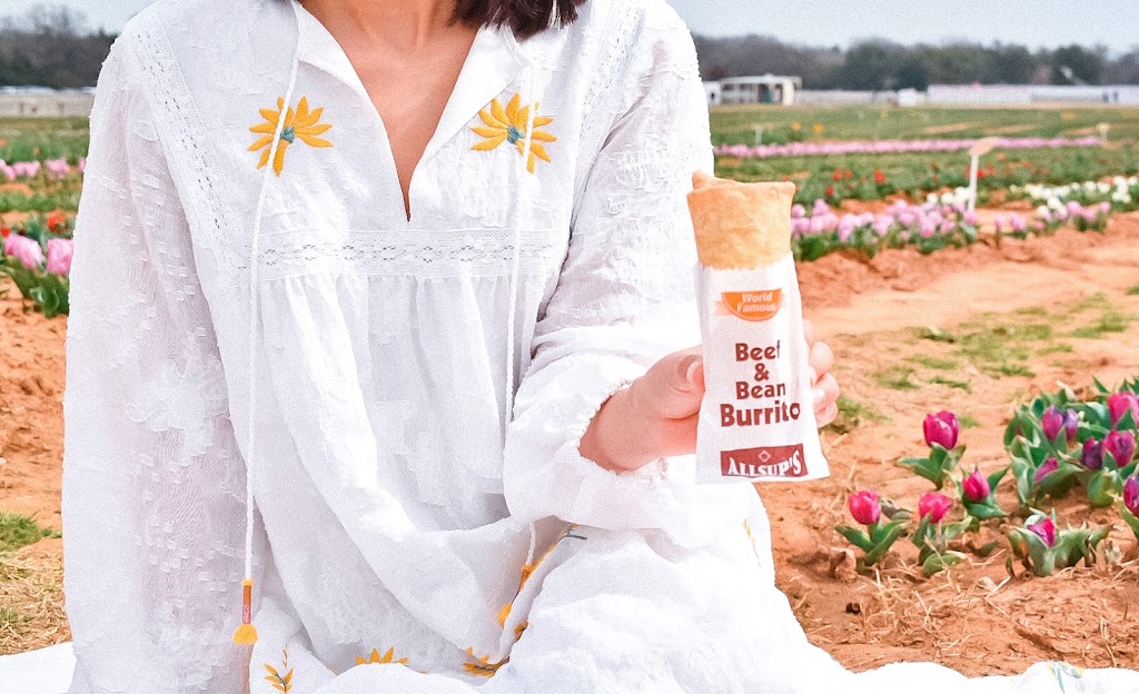 Allsups Convenience Store | restaurant | 1000 S Main St, Vega, TX 79092, USA | 8062672551 OR +1 806-267-2551