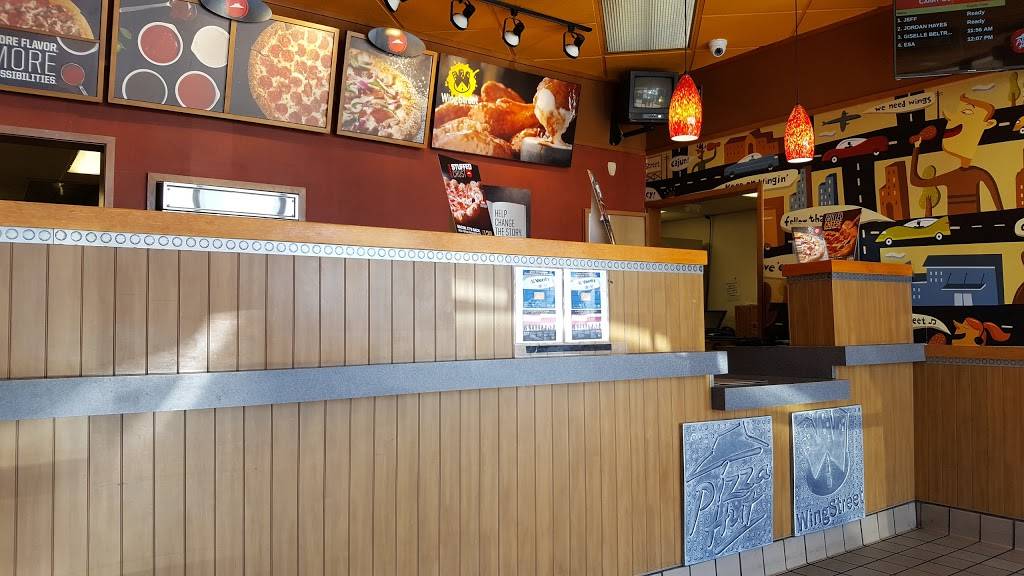 Pizza Hut | restaurant | 8052 N 19th Ave #14, Phoenix, AZ 85021, USA | 6022423700 OR +1 602-242-3700