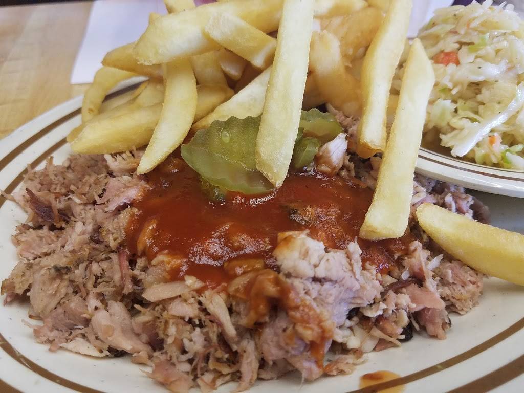 Golden Rule Barbeque-Hoover | restaurant | 1571 Montgomery Hwy, Hoover, AL 35216, USA | 2058237770 OR +1 205-823-7770