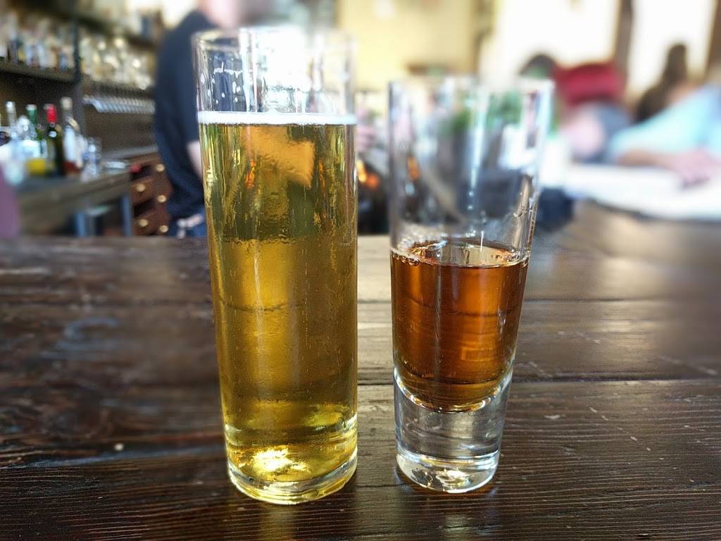 The Alembic | restaurant | 1725 Haight St, San Francisco, CA 94117, USA | 4156660822 OR +1 415-666-0822