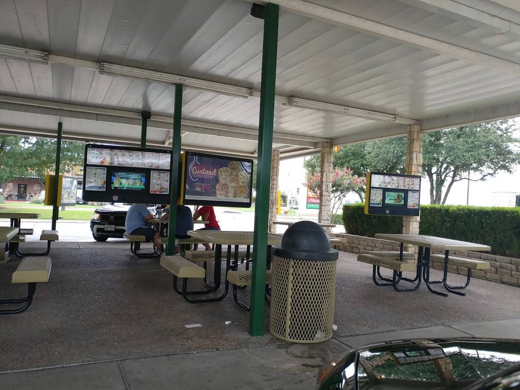 Sonic Drive-In | restaurant | 2009 S Main St, Keller, TX 76248, USA | 8177416878 OR +1 817-741-6878