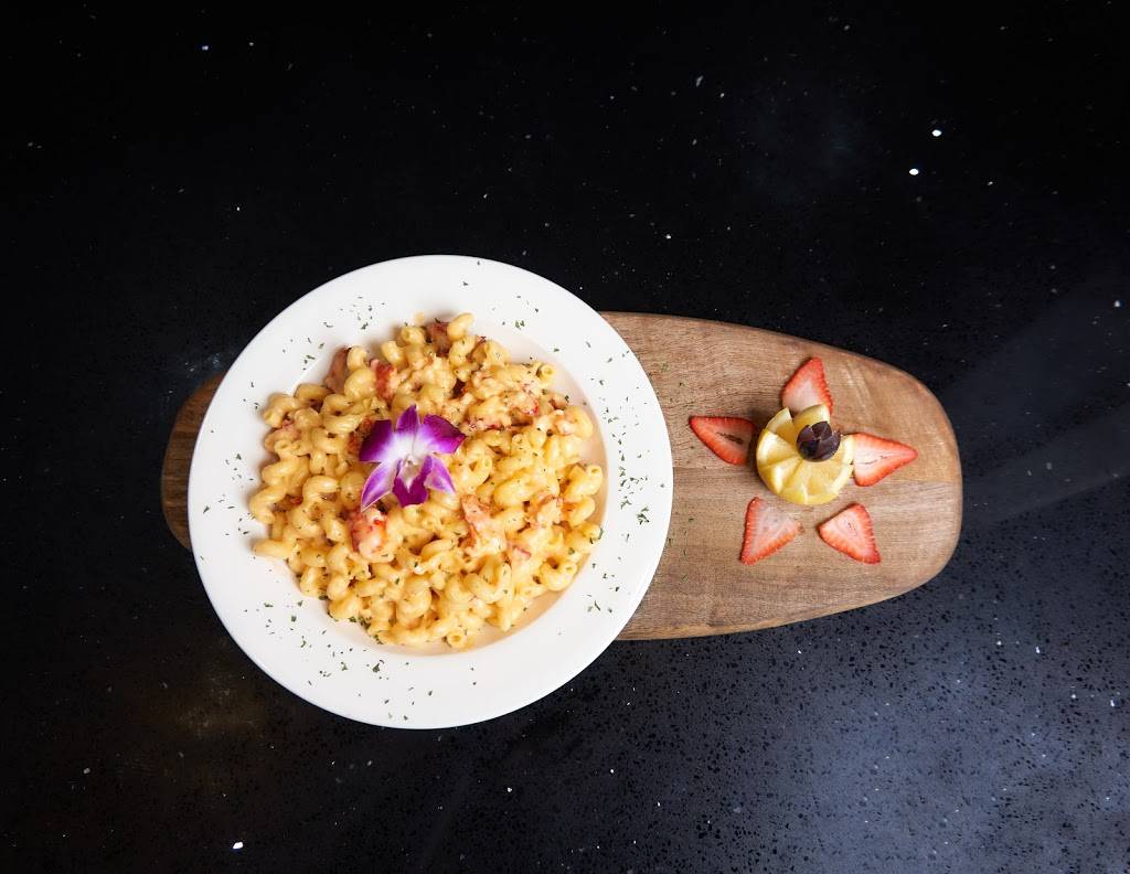 Khalils Kitchen | restaurant | 880 Main St, Brockton, MA 02301, USA | 5086491996 OR +1 508-649-1996