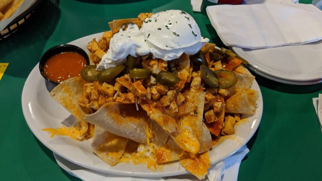 Luckys Grille | restaurant | 5387 Roberts Rd, Hilliard, OH 43026, USA | 6147717766 OR +1 614-771-7766