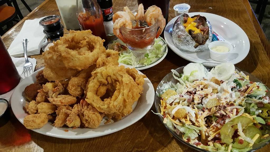 Mikes Catfish Inn | restaurant | 1009 W Oak St, Amite City, LA 70422, USA | 9857485126 OR +1 985-748-5126