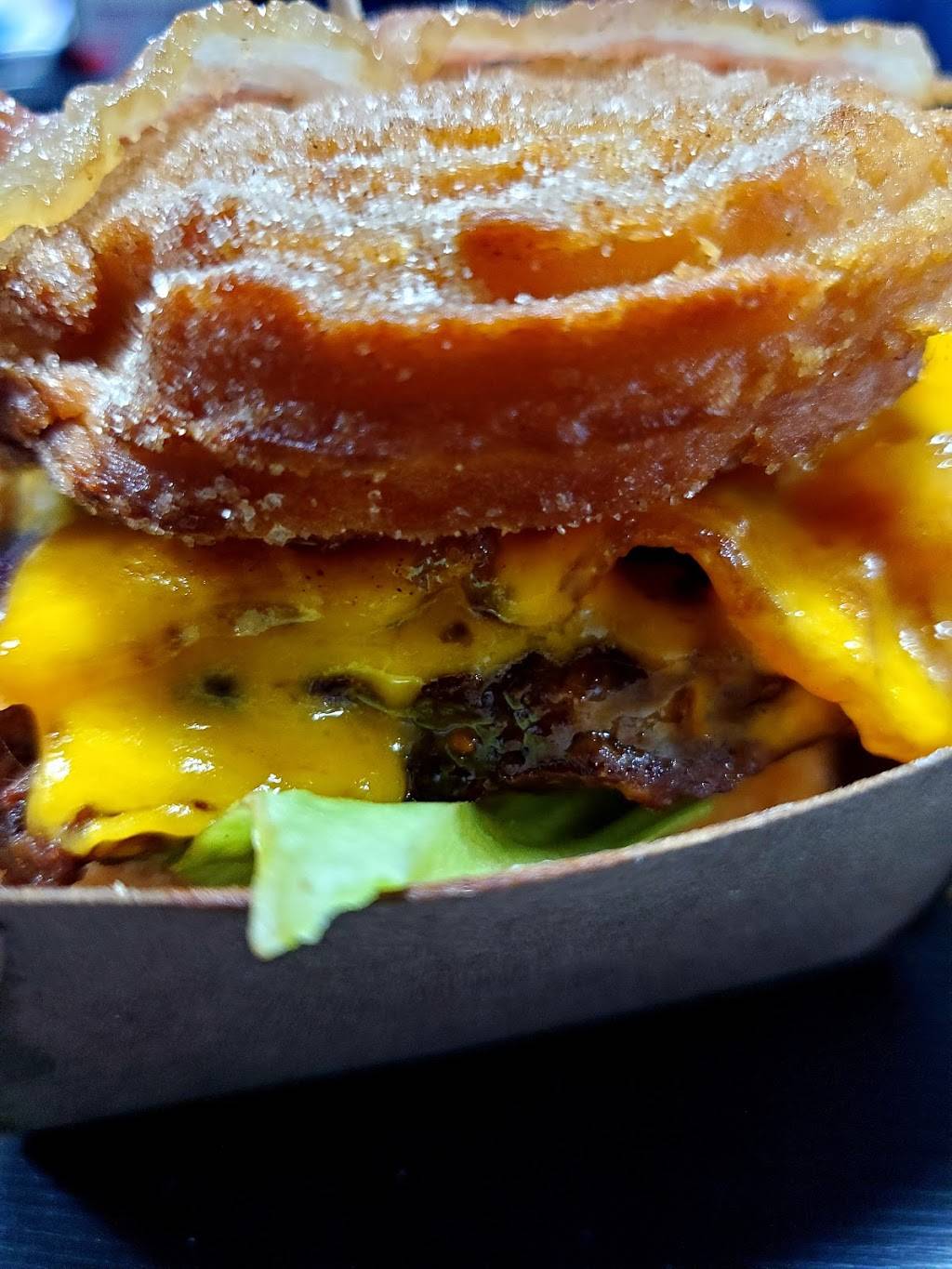 Famous Churros | bakery | 9521 N 7th St, Phoenix, AZ 85020, USA | 6026127888 OR +1 602-612-7888