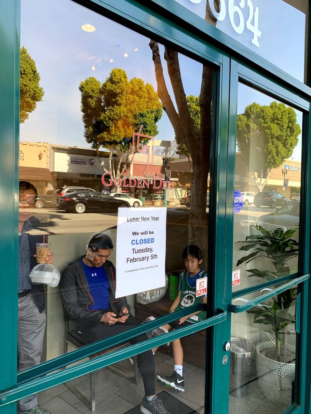 Golden Deli Temple City | restaurant | 9664 Las Tunas Dr, Temple City, CA 91780, USA | 6262852899 OR +1 626-285-2899