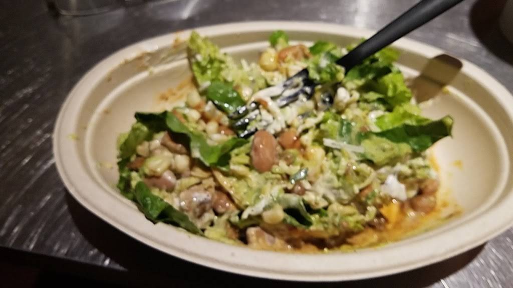 Chipotle Mexican Grill | restaurant | 191 E Campus View Blvd, Columbus, OH 43235, USA | 6147810793 OR +1 614-781-0793