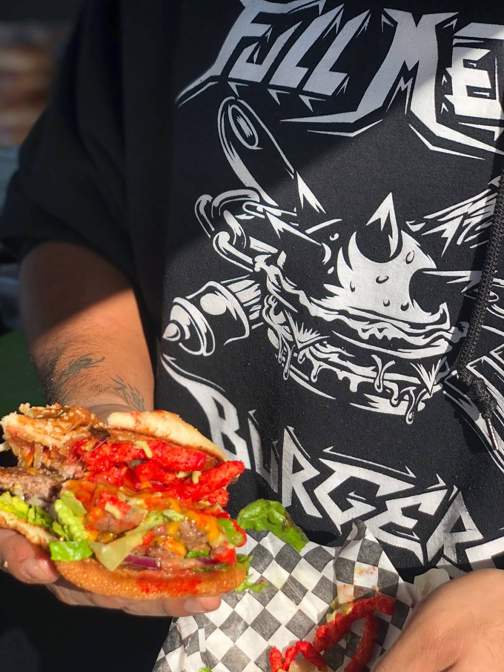 Full Metal Burgers | restaurant | 2550 Jason Ct, Oceanside, CA 92056, USA | 7605123719 OR +1 760-512-3719