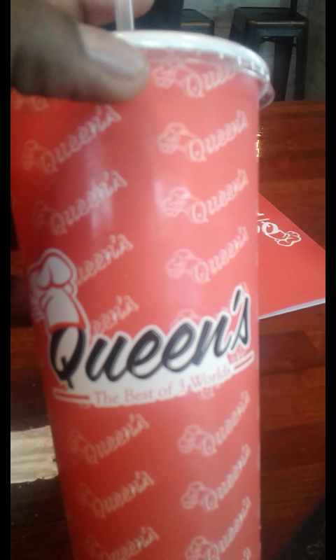 Queen’s | restaurant | 566 Farm to Market 1960 Rd W, Houston, TX 77090, USA | 2815868444 OR +1 281-586-8444