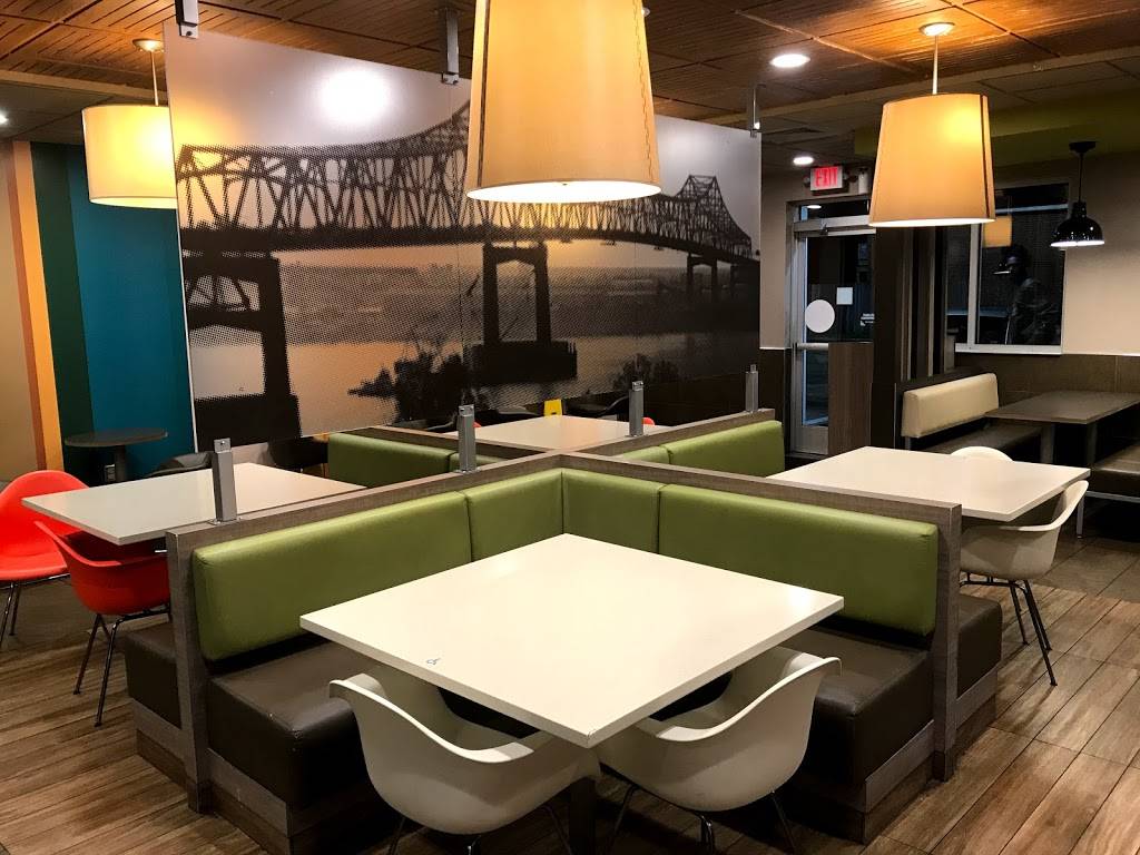 McDonalds | cafe | 1544 Harding Blvd, Scotlandville, LA 70807, USA | 2257755345 OR +1 225-775-5345