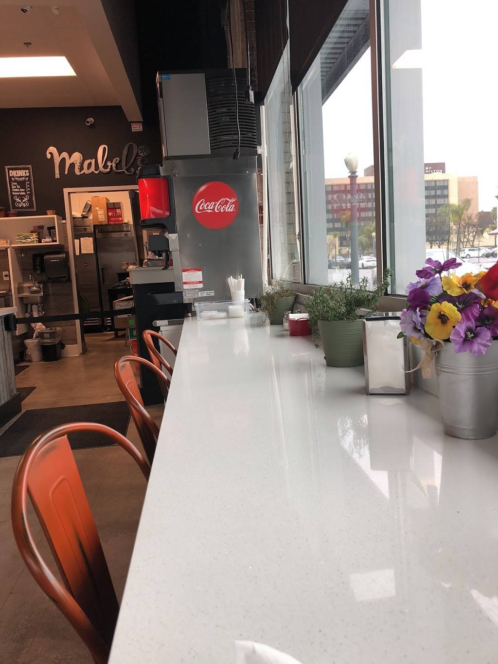 Mabels Kitchen | restaurant | 700 Van Ness Ave, Fresno, CA 93721, USA | 5596812463 OR +1 559-681-2463