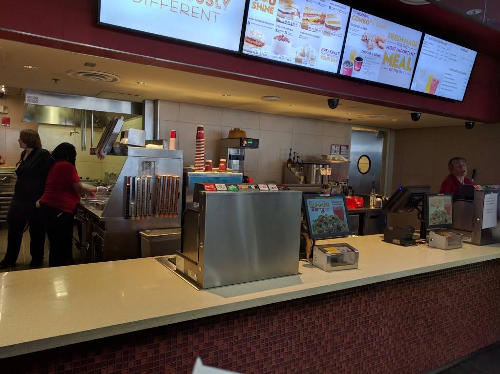 Wendys | restaurant | Terminal 2, 3200 E Sky Harbor Blvd, Phoenix, AZ 85034, USA | 6022449926 OR +1 602-244-9926