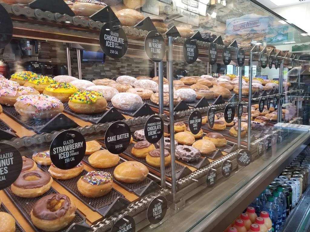 Krispy Kreme | bakery | 410 Center St, Auburn, ME 04210, USA | 2075205030 OR +1 207-520-5030