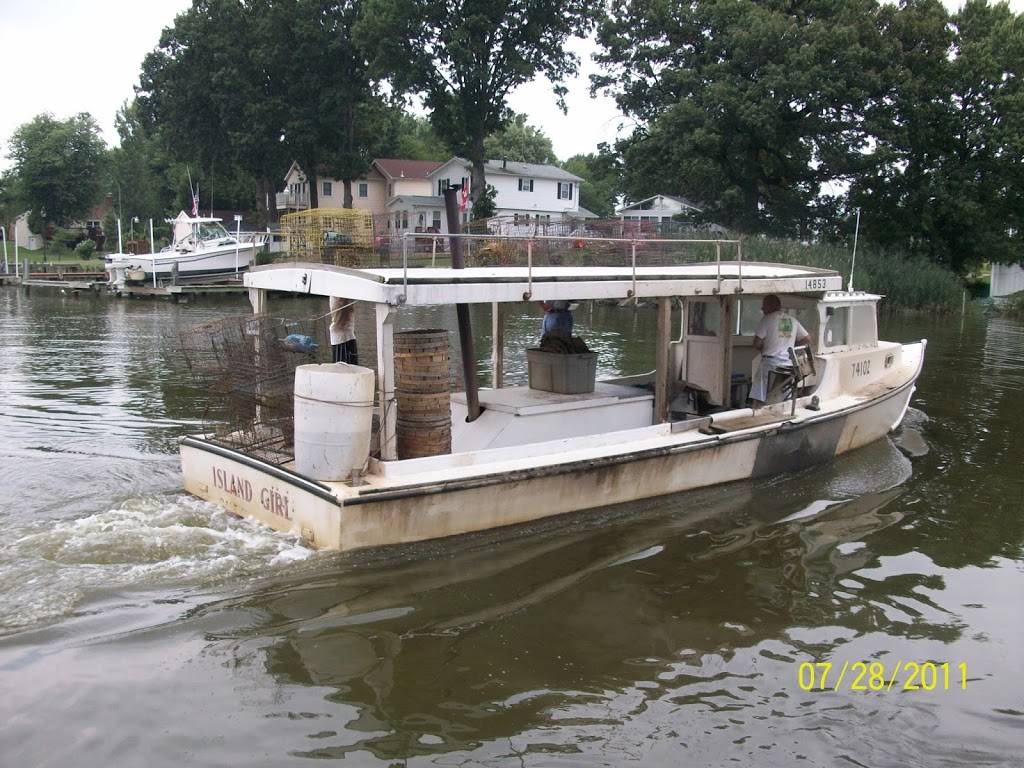 Coveside Crabs | restaurant | 7656 Old Battle Grove Rd, Dundalk, MD 21222, USA | 4104774709 OR +1 410-477-4709