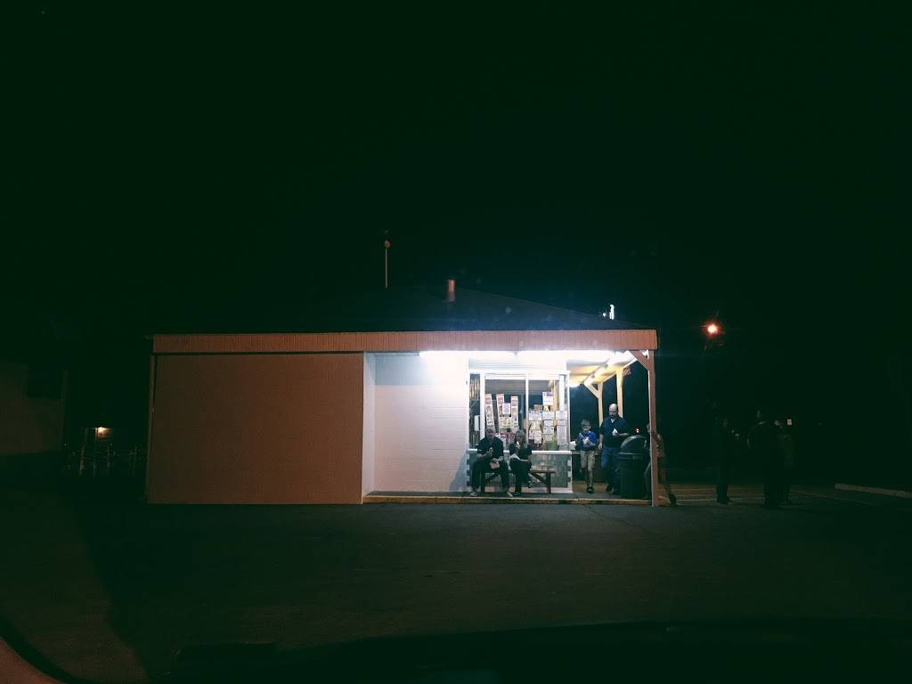 Dari B Drive In | restaurant | 901 Isley Blvd, Excelsior Springs, MO 64024, USA | 8166370454 OR +1 816-637-0454