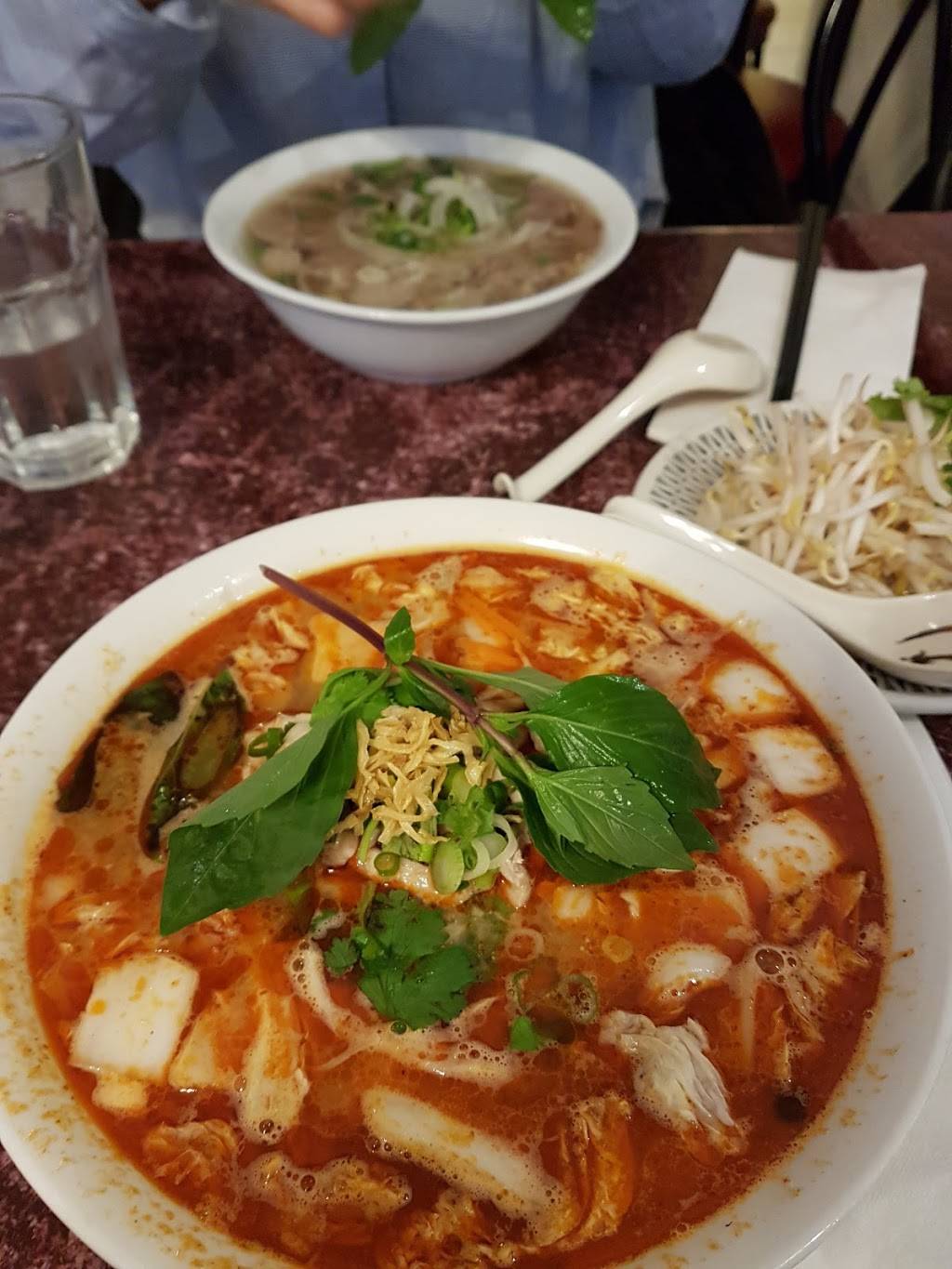 Nam Do Restaurant | restaurant | 7087 Rue Saint-Denis, Montréal, QC H2S 2S5, Canada | 5142788756 OR +1 514-278-8756