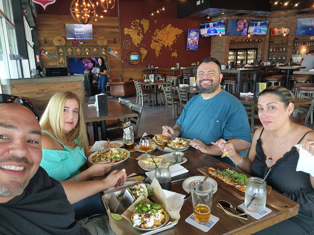 World of Beer | restaurant | 11225 Miramar Pkwy B295, Miramar, FL 33025, USA | 9543880642 OR +1 954-388-0642