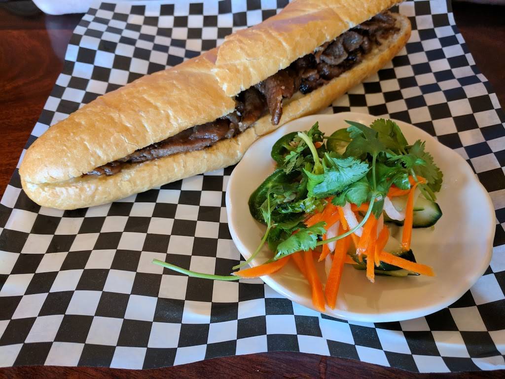 Pho Ton 4 | restaurant | 516 SE Chkalov Dr, Vancouver, WA 98683, USA | 3602549305 OR +1 360-254-9305