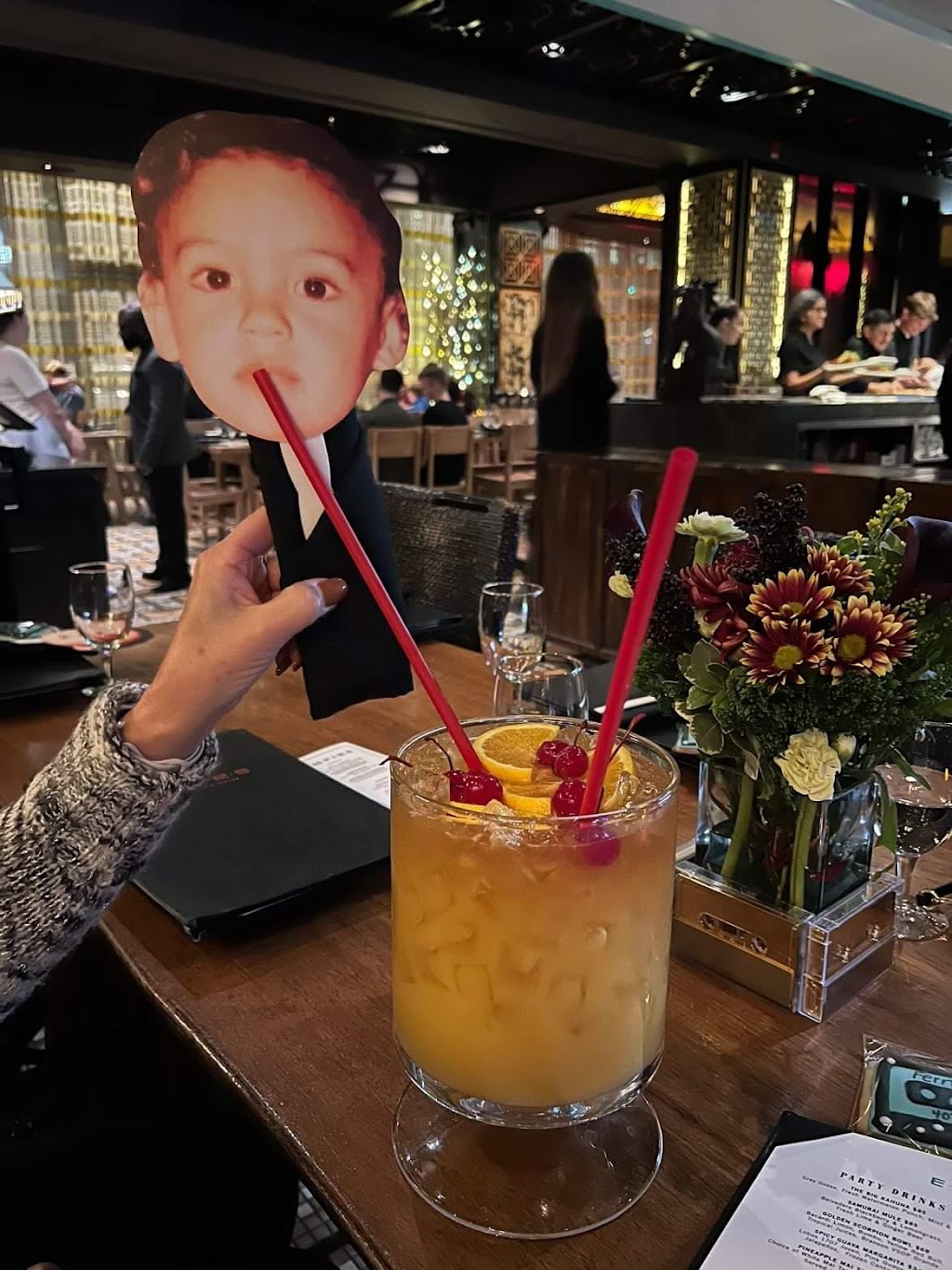 Empire | restaurant | 1 Marina Park Drive, Boston, MA 02210, USA | 6172950001 OR +1 617-295-0001